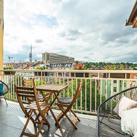 Central, Spacious, Modern 5 Bedrm duplex w/Balcony Praga Exterior foto