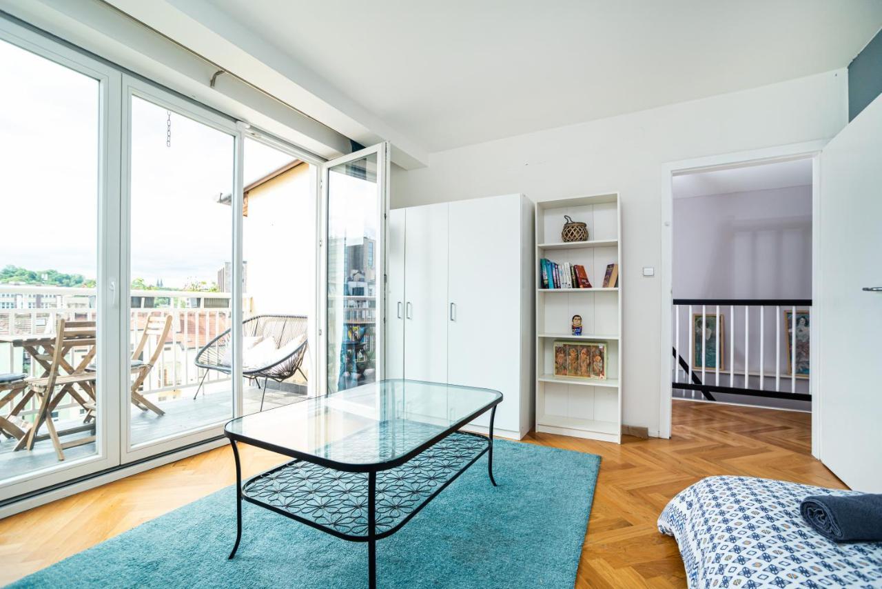 Central, Spacious, Modern 5 Bedrm duplex w/Balcony Praga Exterior foto